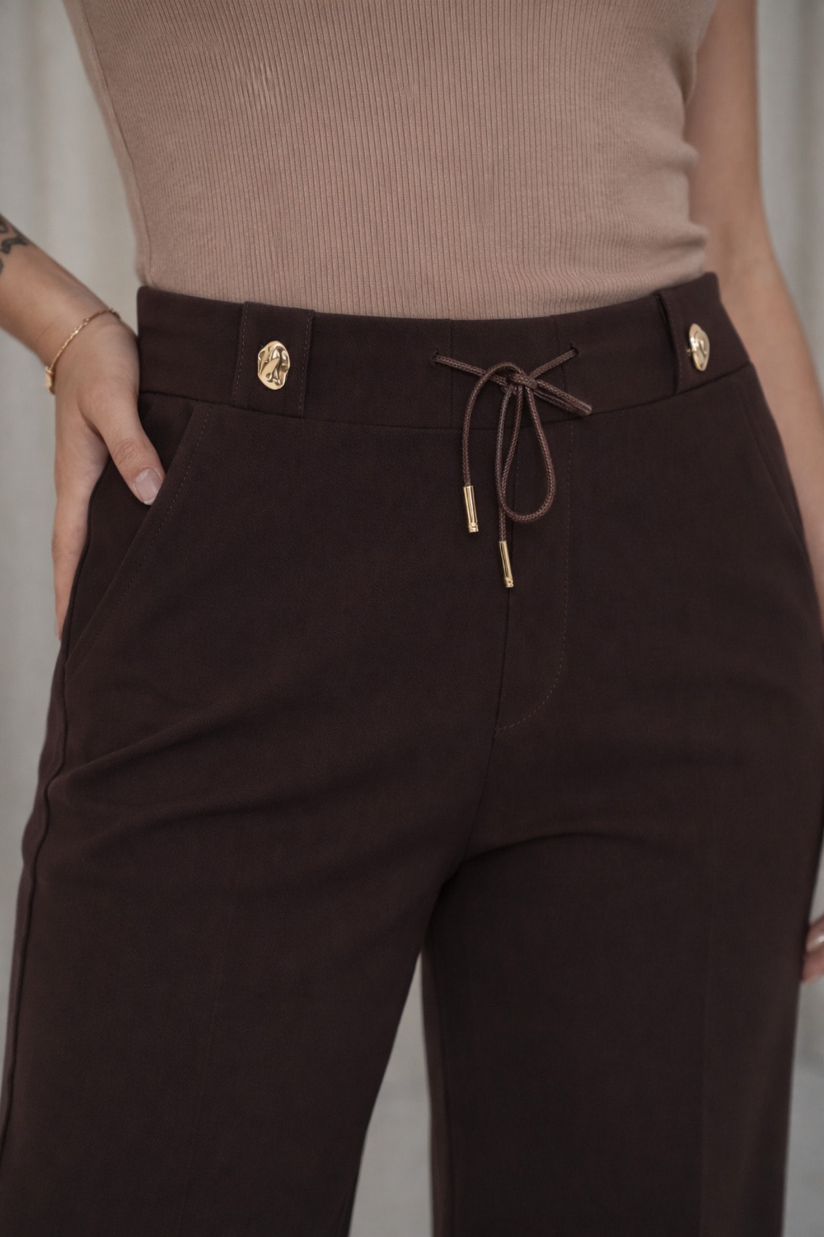Bej Bol Paça Örme Pantolon - Görsel 4