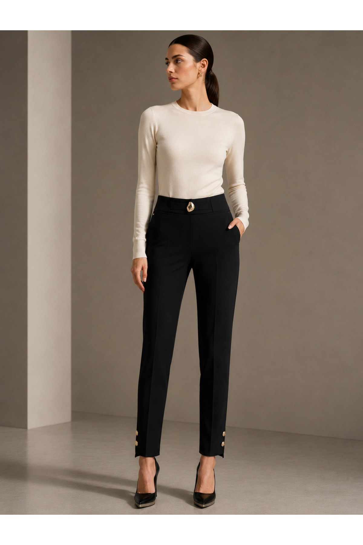 Minimal Gold Detaylı Esnek Örme Kumaş Pantolon